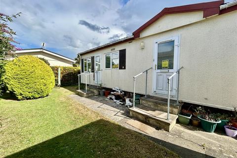 1 bedroom park home for sale, Canterbury Road, Canterbury Road, Birchington