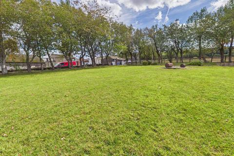 4 bedroom detached house for sale, Pinfold Lane, Fixby, Huddersfield