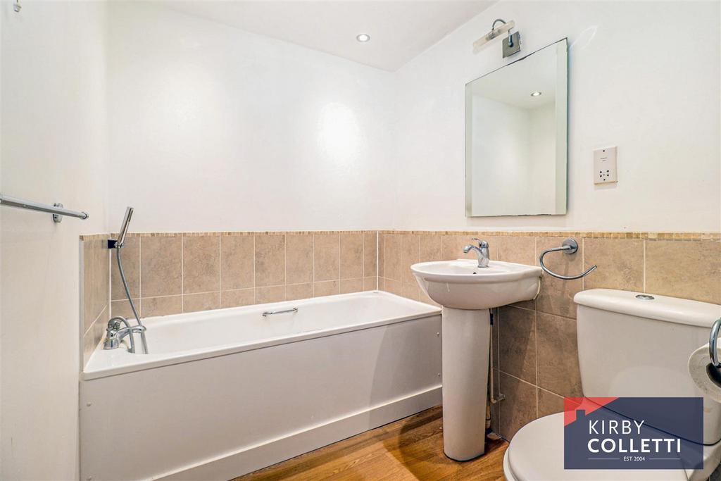 Family bathroom