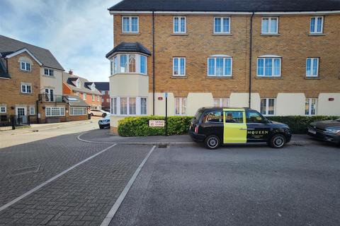 undefined, Genas Close, Barkingside