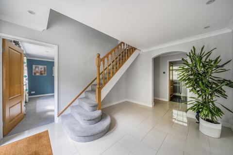undefined, Wood Lane, Iver, Buckinghamshire
