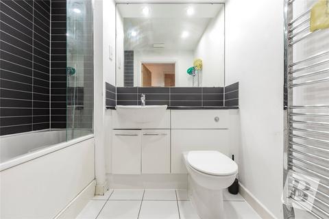 undefined, Mercury Gardens, Romford, RM1