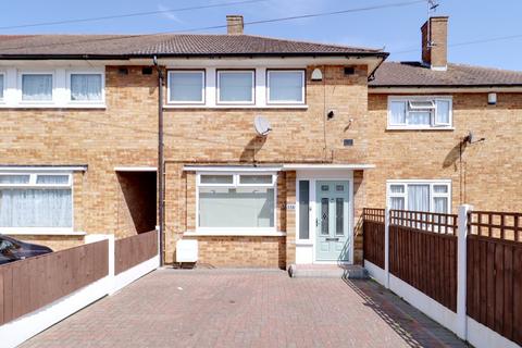 undefined, Usk Road, Aveley RM15