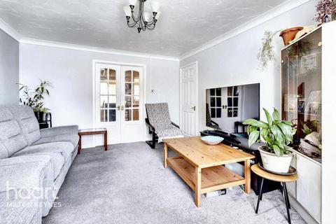 192 Downs Barn Boulevard, Downs Barn, Milton Keynes, MK14 7QH