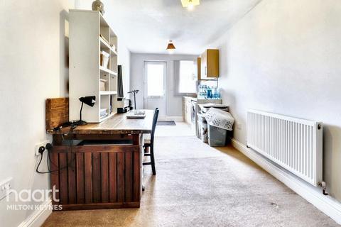 192 Downs Barn Boulevard, Downs Barn, Milton Keynes, MK14 7QH