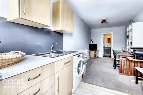 192 Downs Barn Boulevard, Downs Barn, Milton Keynes, MK14 7QH