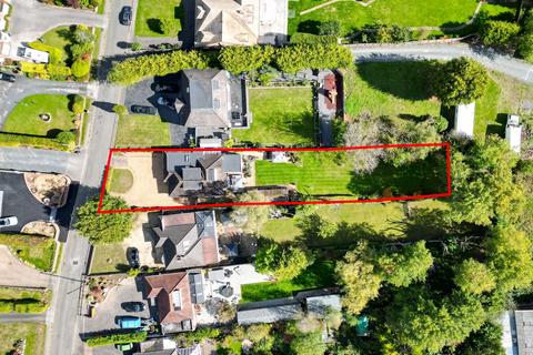 undefined, Barkers Lane, Wythall, B47