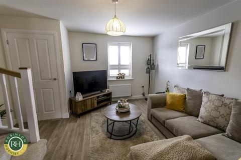 2 bedroom mews for sale, Farleigh Drive, Harworth