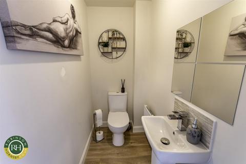 2 bedroom mews for sale, Farleigh Drive, Harworth