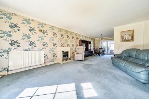 3 bedroom terraced house for sale, Meadow Close,  Thatcham,  RG19