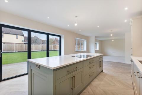 undefined, Three Bedroom Bungalow at Shrubland Drive in Beetley