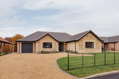 undefined, Three Bedroom Bungalow at Shrubland Drive in Beetley