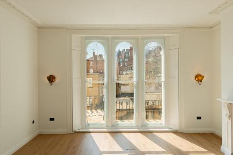 2 bedroom apartment for sale, Porchester Gardens, Bayswater, London, W2 4DF