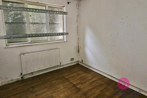 undefined, Abercorn Road, Mill Hill, London