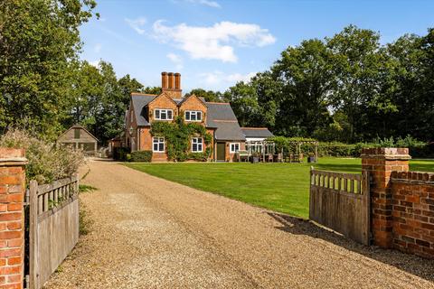 undefined, Baughurst Road, Baughurst, Tadley, Hampshire, RG26