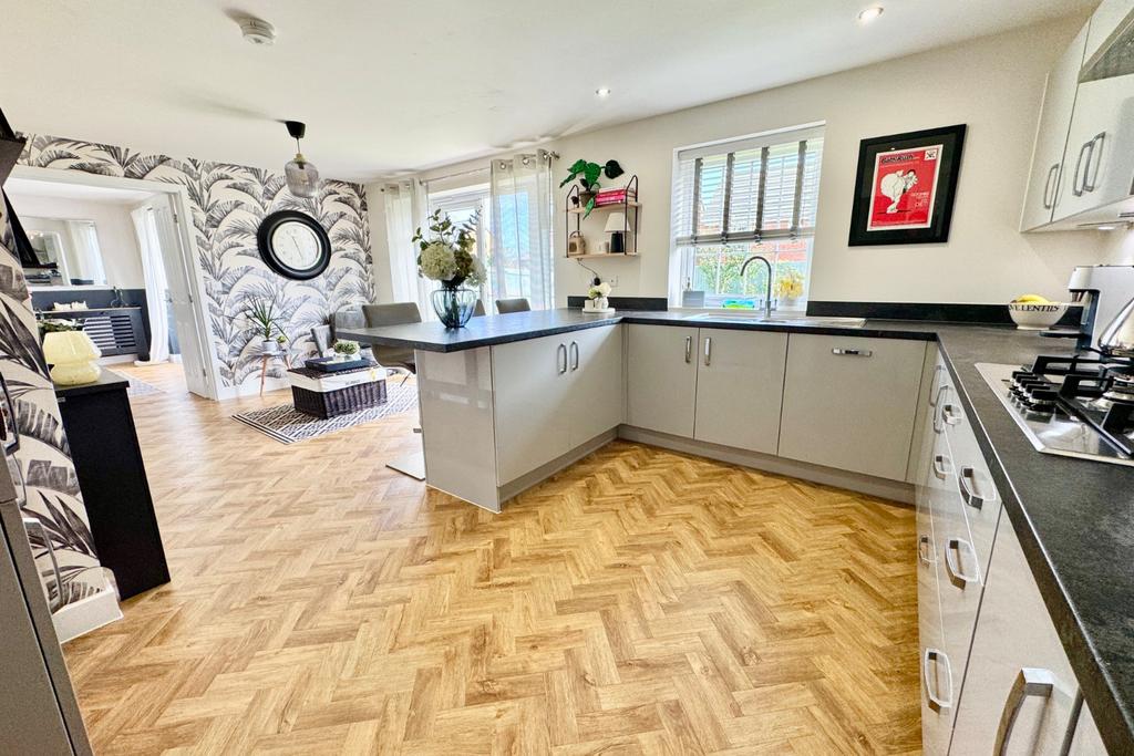 Kitchen/Family Room