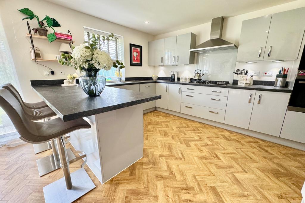 Kitchen/Family Room