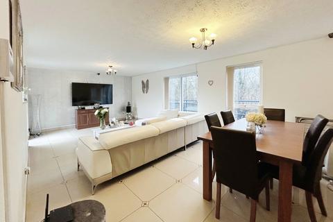 2 bedroom apartment to rent, Princes Reach, Preston PR2