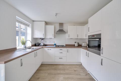 undefined, Walnut Close, Braishfield, Romsey, Hampshire, SO51