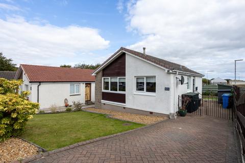 2 bedroom detached bungalow for sale, Moray Court, Auchtertool, KY2