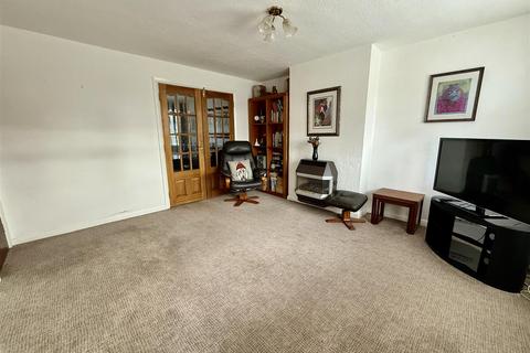 3 bedroom semi-detached house for sale, Regal Drive, Darlington