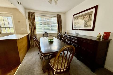 3 bedroom semi-detached house for sale, Regal Drive, Darlington
