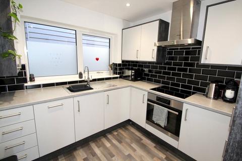 2 bedroom apartment for sale, Waterfront Apartments, Bell Street, North Shields, NE30