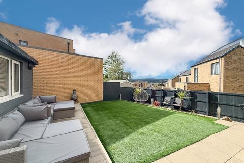 4 bedroom detached house for sale, Willow Rise, Birtley, DH3