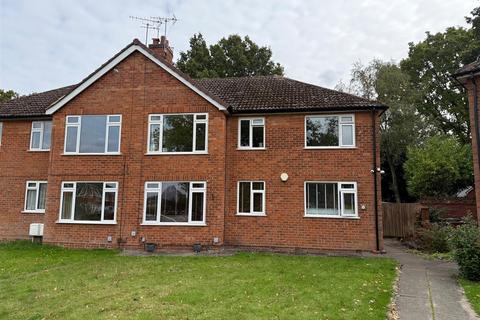 Featherstone Crescent, Shirley