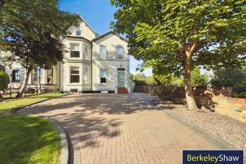 undefined, Walton Park, Liverpool L9