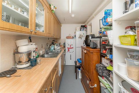 1 bedroom flat for sale, Hamilton Close, London