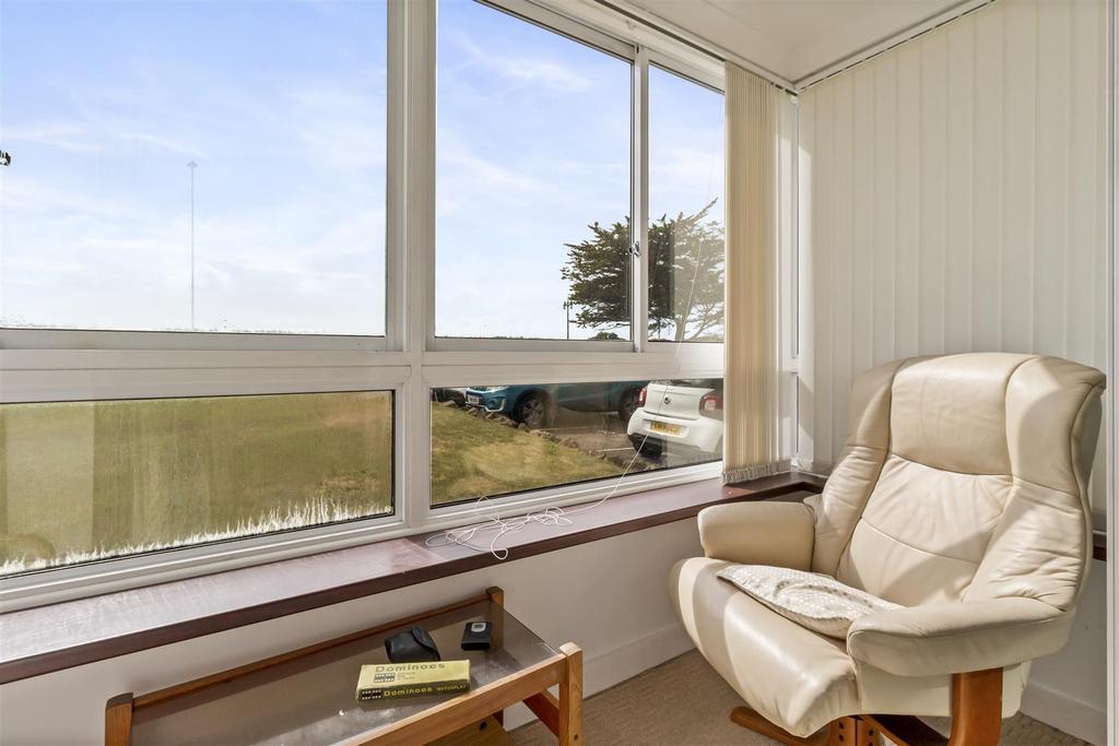Balcombe Court, 3 006.jpg