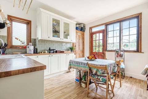 3 bedroom maisonette for sale, St James Lane, Muswell Hill, London, N10
