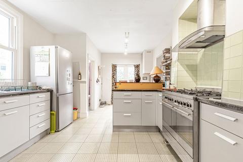 4 bedroom terraced house for sale, Littleton Street, London, SW18