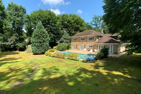 undefined, Old Avenue, West Byfleet, Surrey, KT14