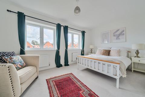 7 Khosla Road, Winchester, SO22 6GT