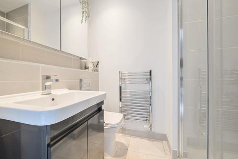 7 Khosla Road, Winchester, SO22 6GT