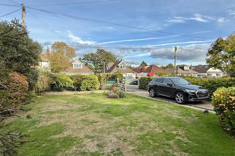 2 bedroom detached bungalow for sale, North Poulner Road, Ringwood, BH24 1SD
