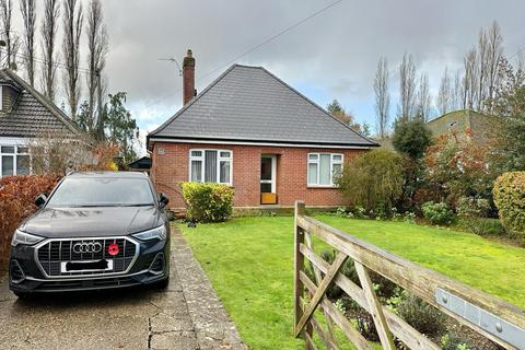 2 bedroom detached bungalow for sale, North Poulner Road, Ringwood, BH24 1SD