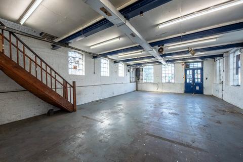undefined, London SE15