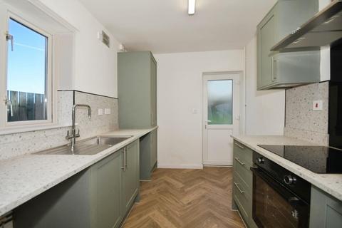 3 bedroom semi-detached house for sale, Central Avenue, Boythorpe, Chesterfield, S40 2PQ