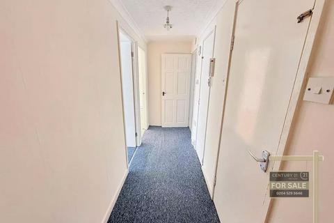 undefined, Squirrel Close, London, Hounslow, Greater London, TW4 7NU