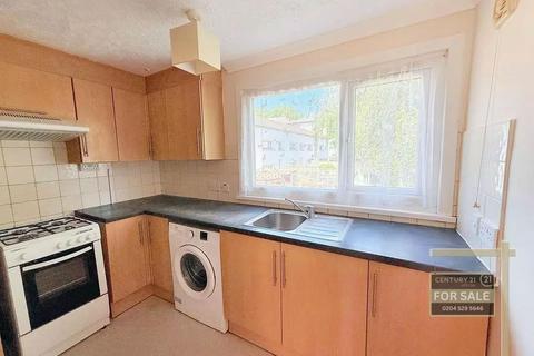 undefined, Squirrel Close, London, Hounslow, Greater London, TW4 7NU