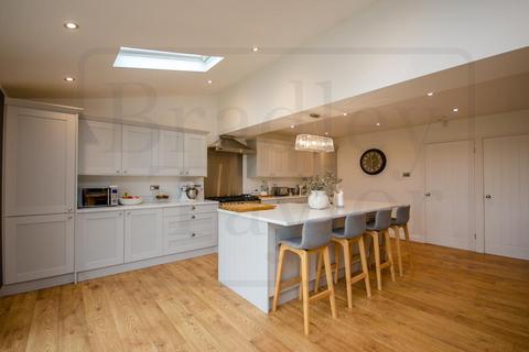 undefined, Manor Court, Preston PR2