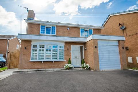 4 bedroom detached house for sale - Manor Court, Preston PR2