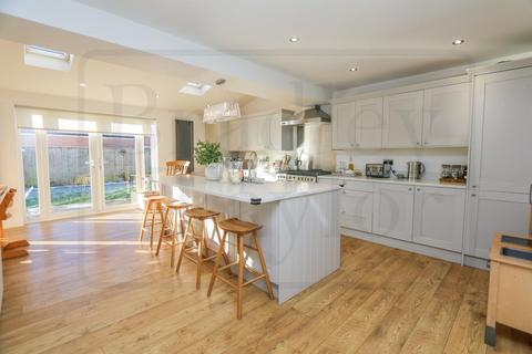 undefined, Manor Court, Preston PR2