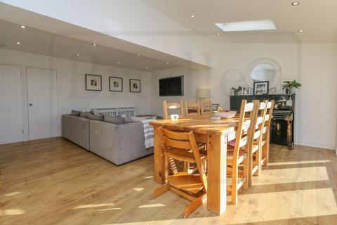 undefined, Manor Court, Preston PR2