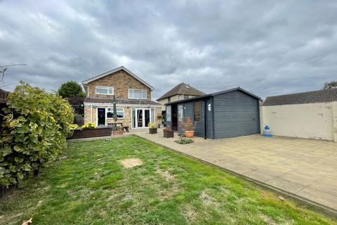 4 bedroom detached house for sale, Cambridge Row, Benwick