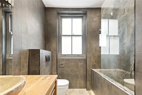 3 bedroom apartment for sale, Clapham Common North Side, London, SW4
