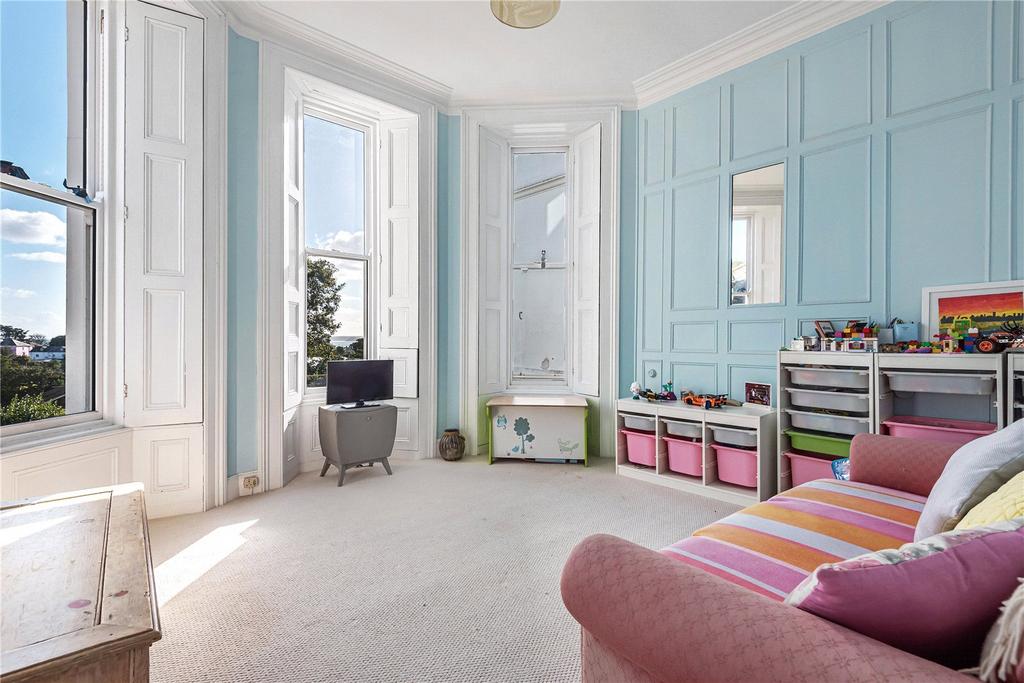 Study/ Bedroom